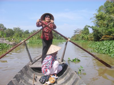 Da Ngan sur un sampan dans le delta Mekong