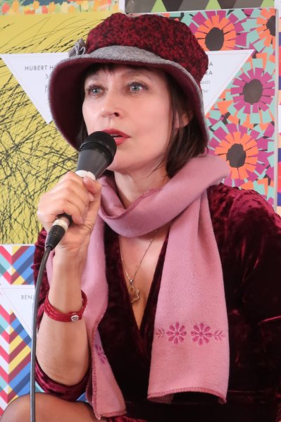 Festival VO-VF 2018. Table ronde sur la littérature albanaise avec l'écrivaine Bessa Myftiu